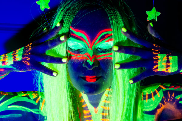 Saturey Glow in The Black Light Face & Body Paint Crayons Neon