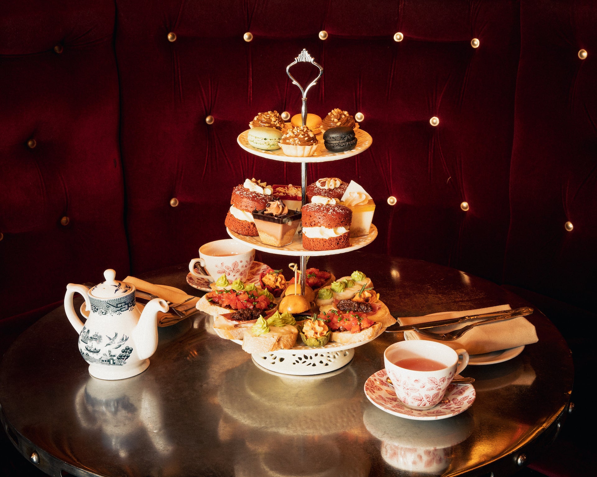 The BEST bottomless Cocktails and an Afternoon Tea